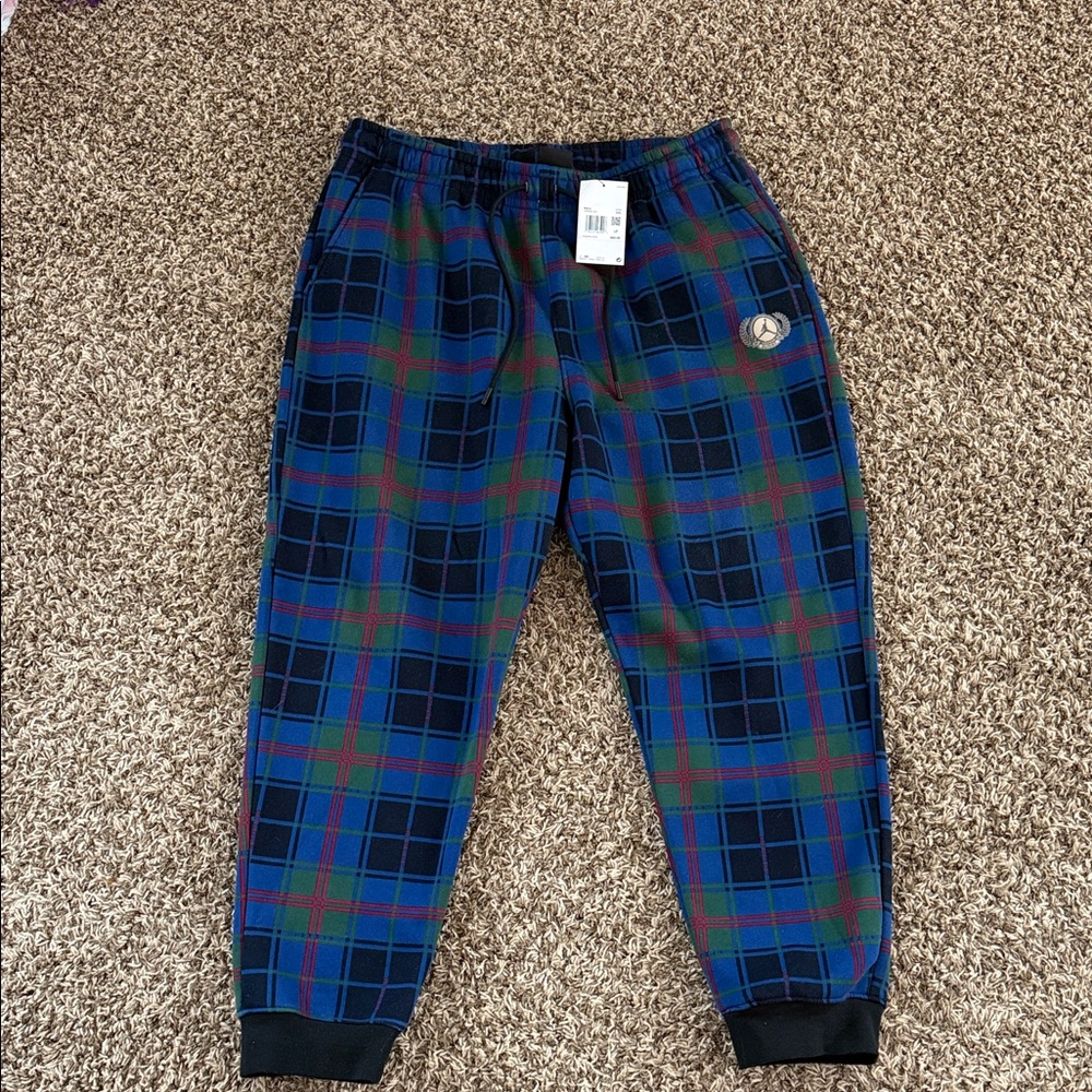 Jordan Plaid joggers in Blue, green & red 2XL nwt